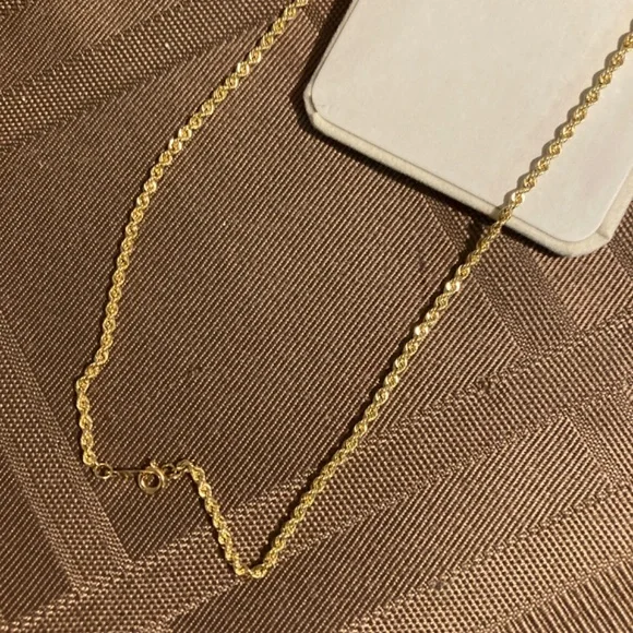 Brand new 14k Necklace and Charm - Picture 3 of 4